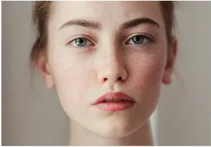 �����ļ�ҽԺ��ȸ���εĺ�